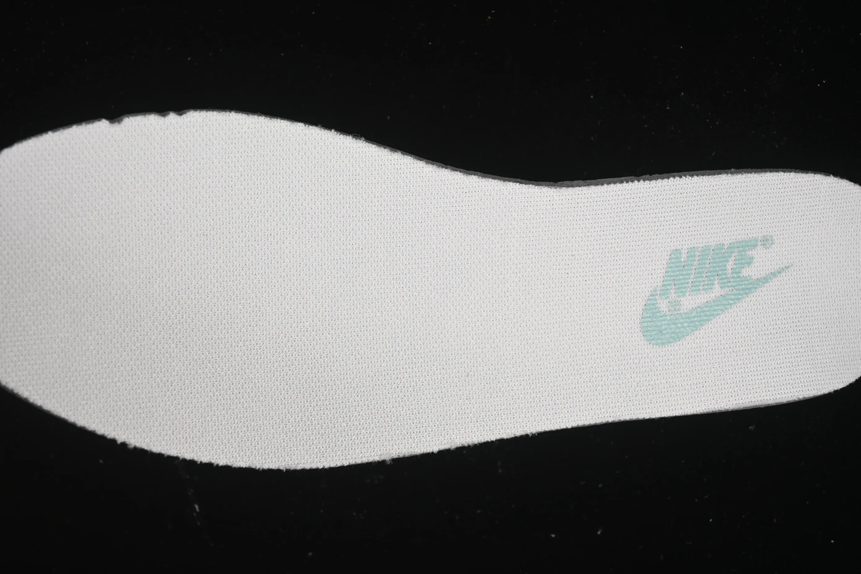 All Categories Nk SB Dunk Series Nk SB Dunk Low Low-top sneakers Nike SB Dunk Low Born Free Anniversary high-end customization Low-top casual sneakers WG0406-021